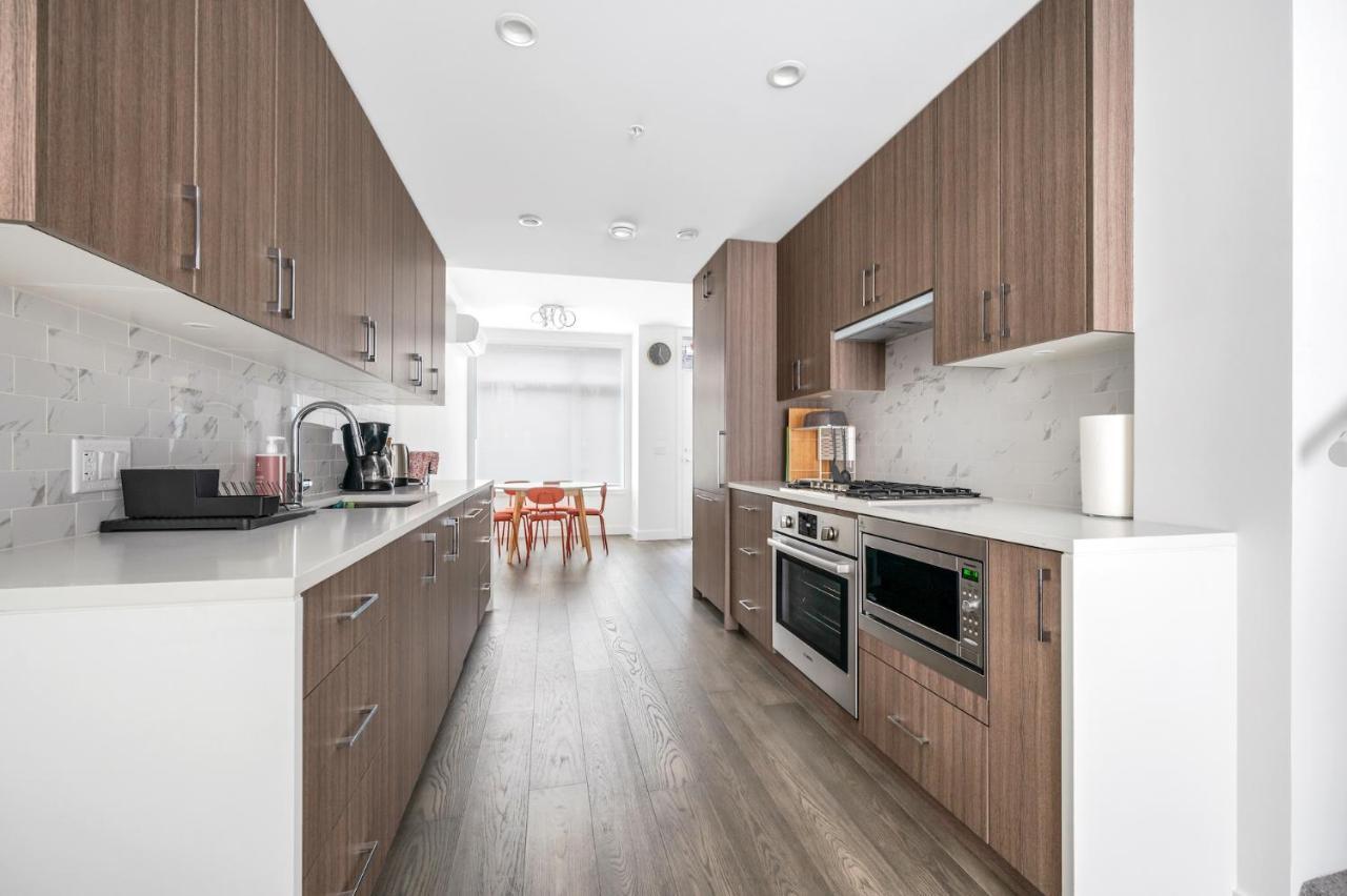 New 3Bd Townhouse Near Qe Park Villa Vancouver Ngoại thất bức ảnh